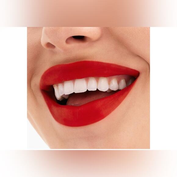 New - M.A.C LOCKED KISS 24HR LIPSTICK - Color Gutsy - Picture 3 of 11